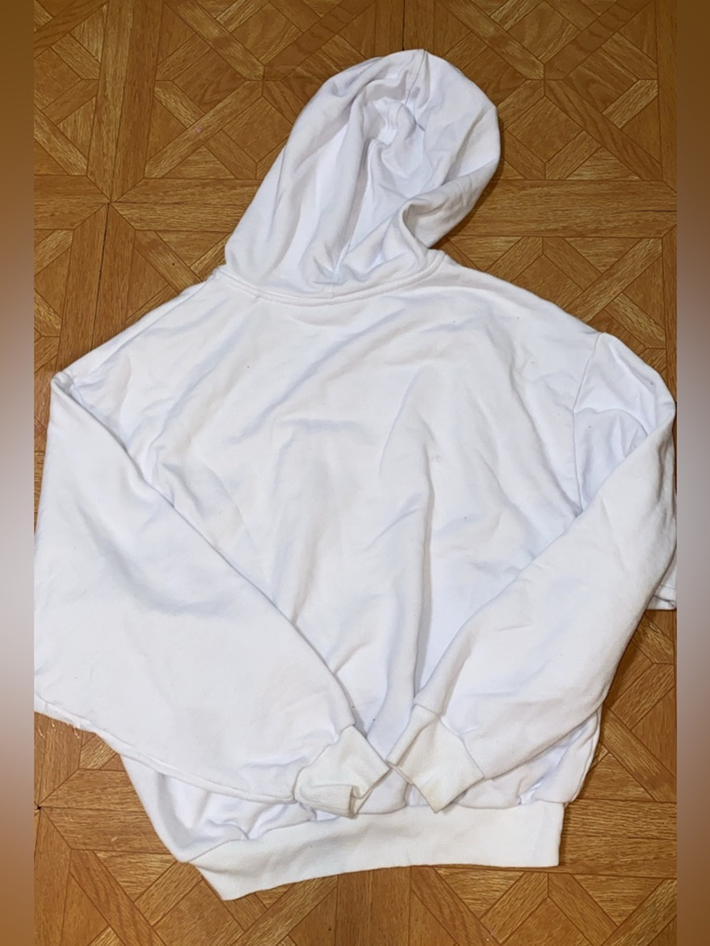 ALO Yoga White Oversized Hoodie - Women's Pullover - Picture 6 of 16